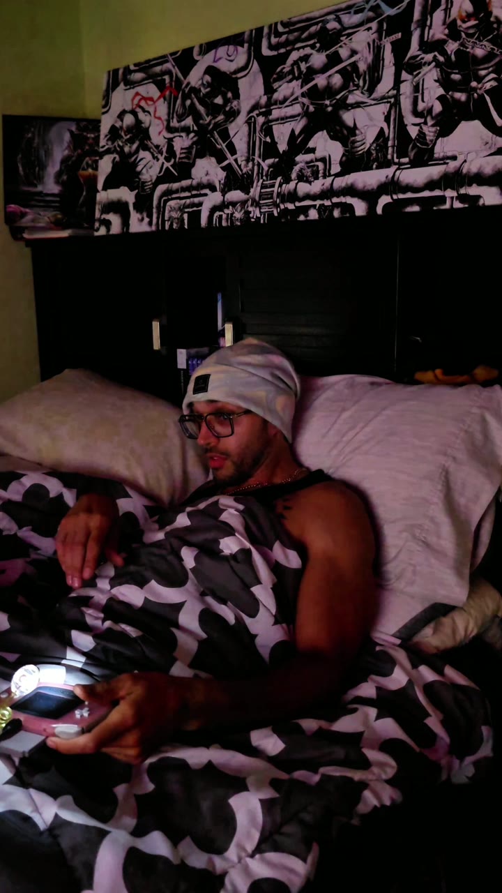 Waking up in 2001 with Dragon Ball Z on the TV